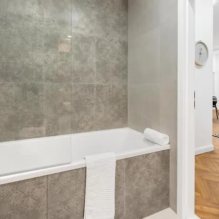 Stylovy V Centre Mesta Lägenhet *